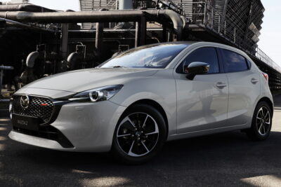 mazda2