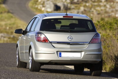 opel-astra